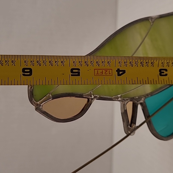 The Three Wisemen Stained Glass Figurines - Picture 16 of 16